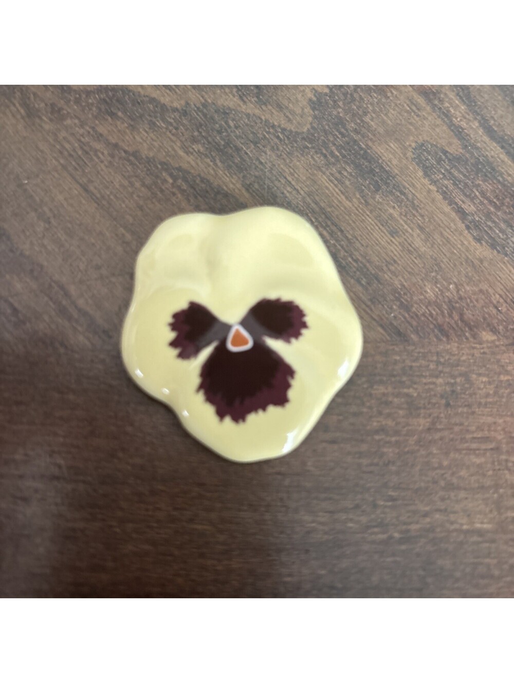 Estate Avon Signed Yellow & Purple Ceramic Pansy Flower Pin Brooch – marked on b